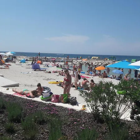 Apartment Info Tourist Porec
